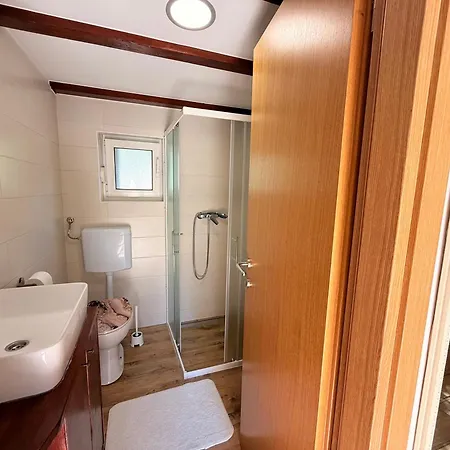 Tiny House M-m Apartman *