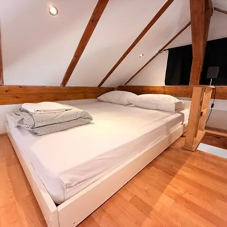 Tiny House M-m Apartman